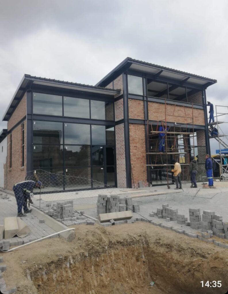 Chicken Licken — glazing and exterior during construction